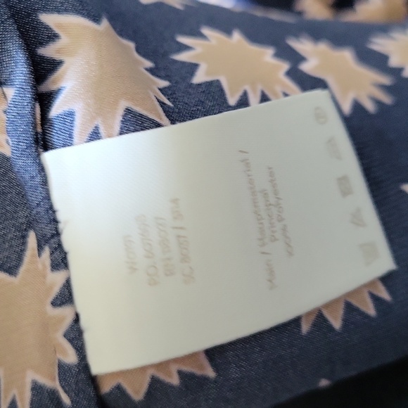 Boden Harriet Printed Bishop Sleeve Matte Satin Blouse Sz2 - Picture 5 of 9